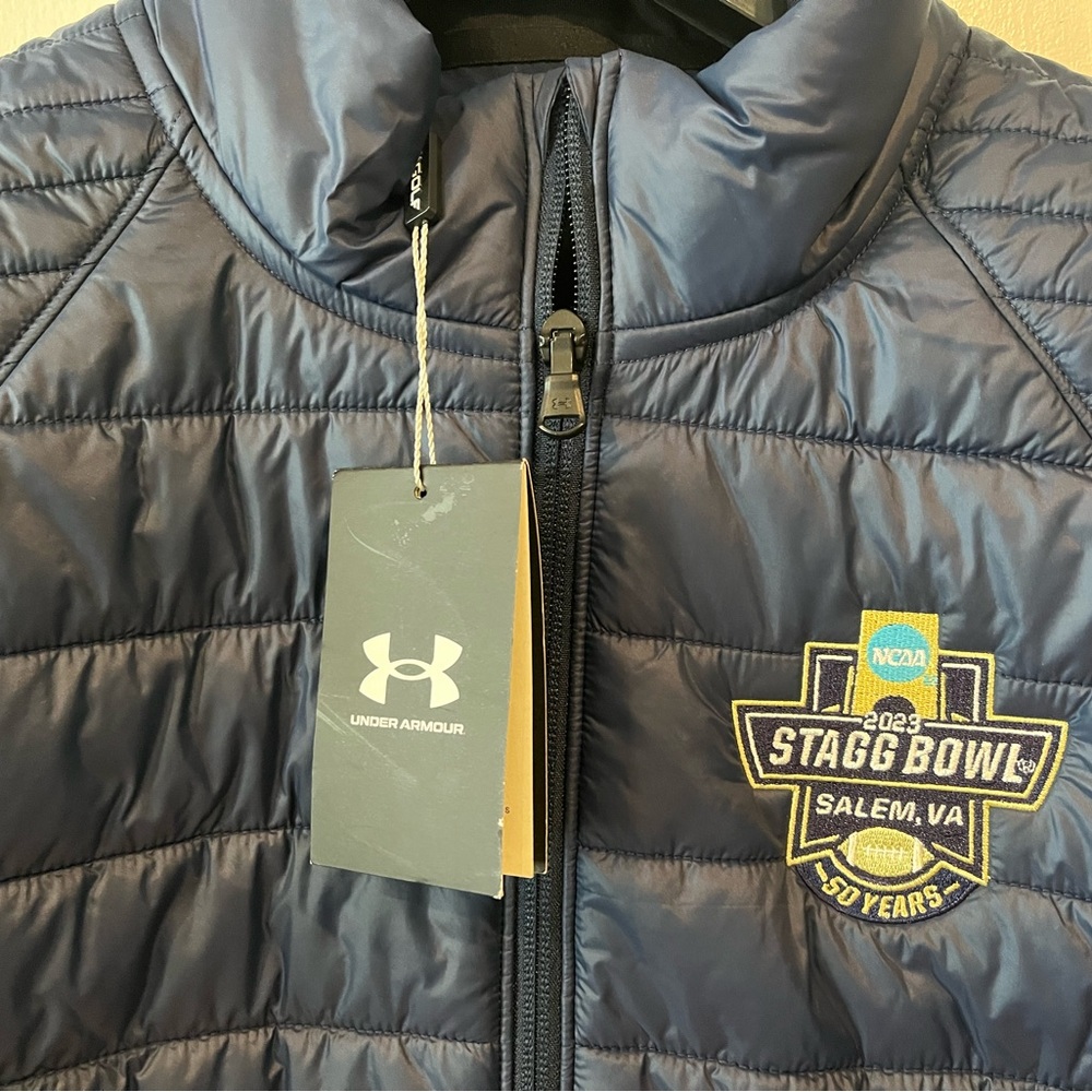Under Armour Atlas Insulated Performance Full-Zip Jacket -Stagg Bowl 50 Salem,VA - Picture 3 of 5